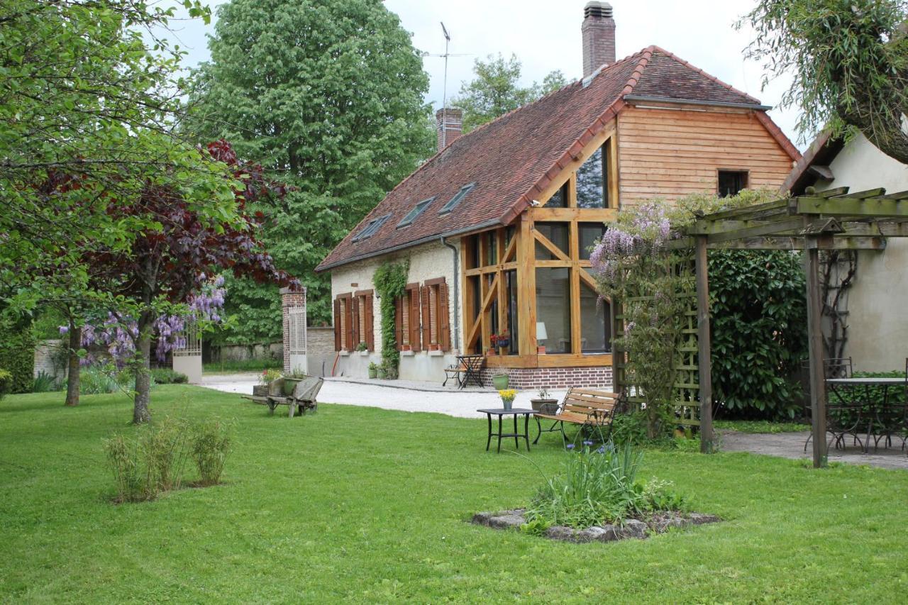 Bed and Breakfast La Croix St Jean Foucheres Esterno foto