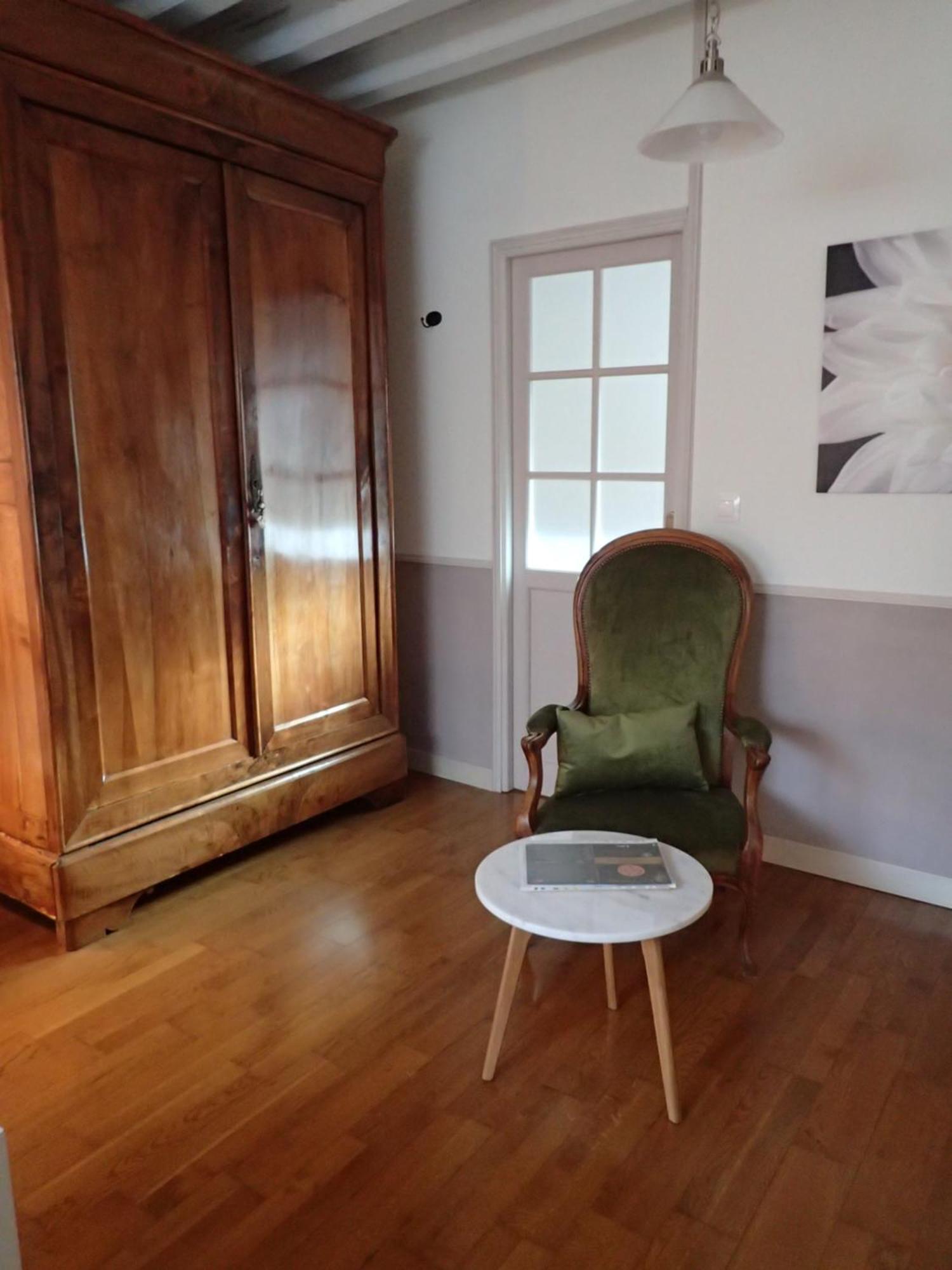 Bed and Breakfast La Croix St Jean Foucheres Esterno foto